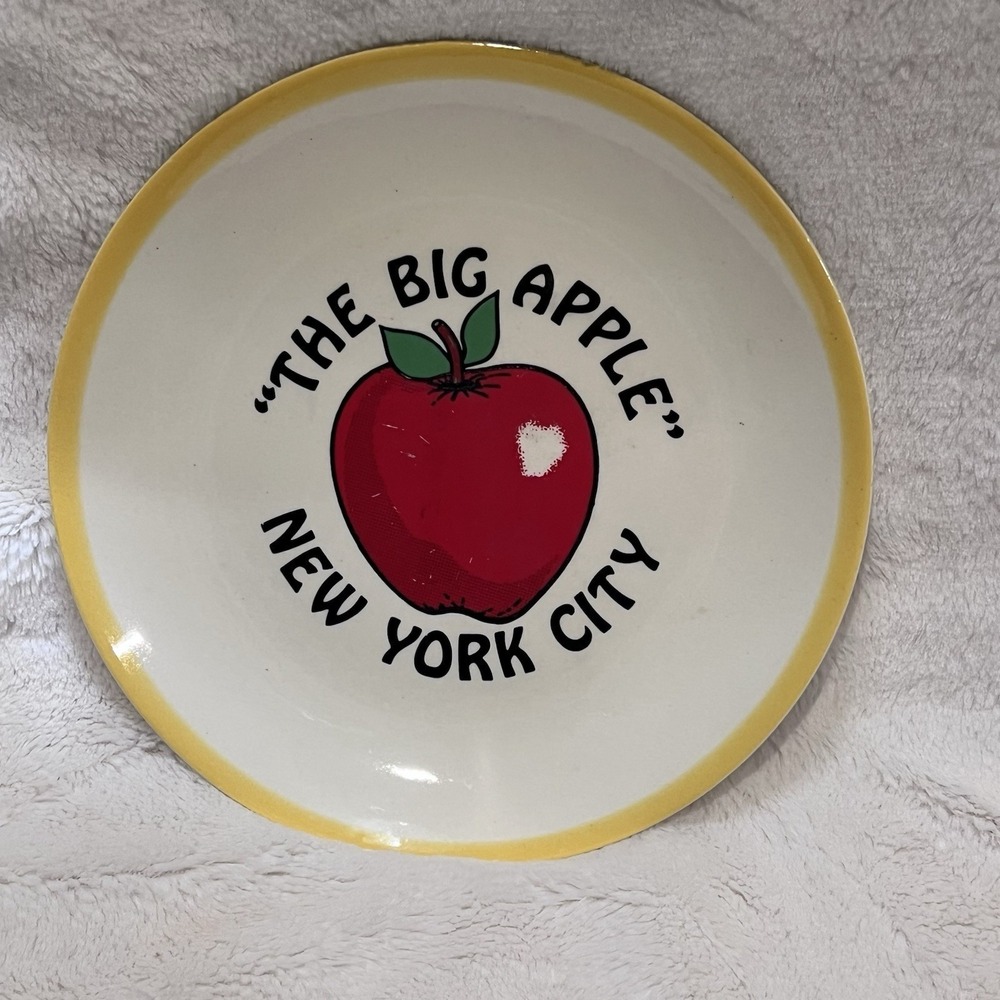 Vintage The Big Apple New York City Souvenir Plate 80s 90s Art Nostalgia‎ 8.25"